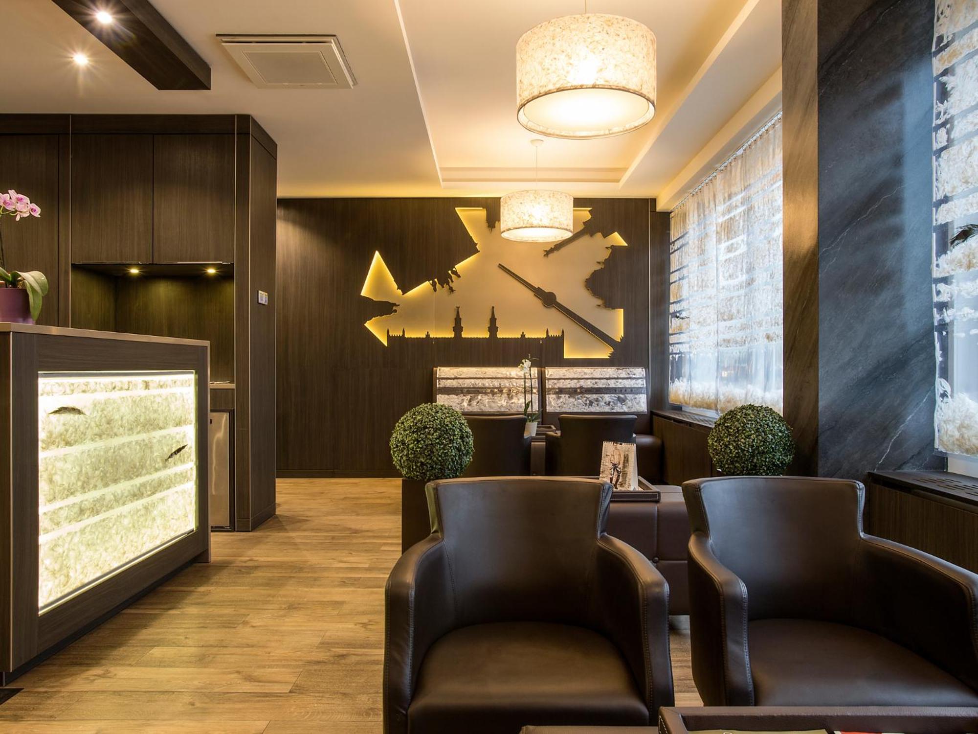 Homaris West Side (adults Only) 4*